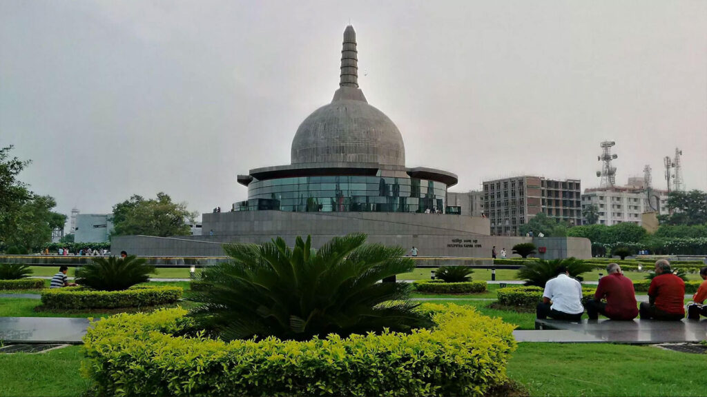 Patna Places Poppy Parrot